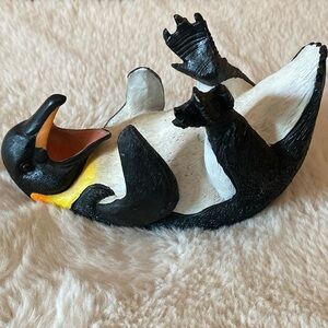 Penguin Decorative Wine Holder